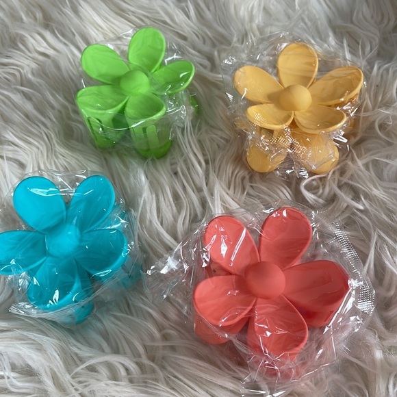 Trendy Y2K vibrant summer flower hair clip claw clip blue orange hair accessory - Picture 2 of 16